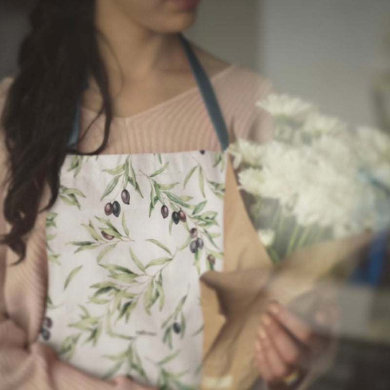 Olive Garden Apron