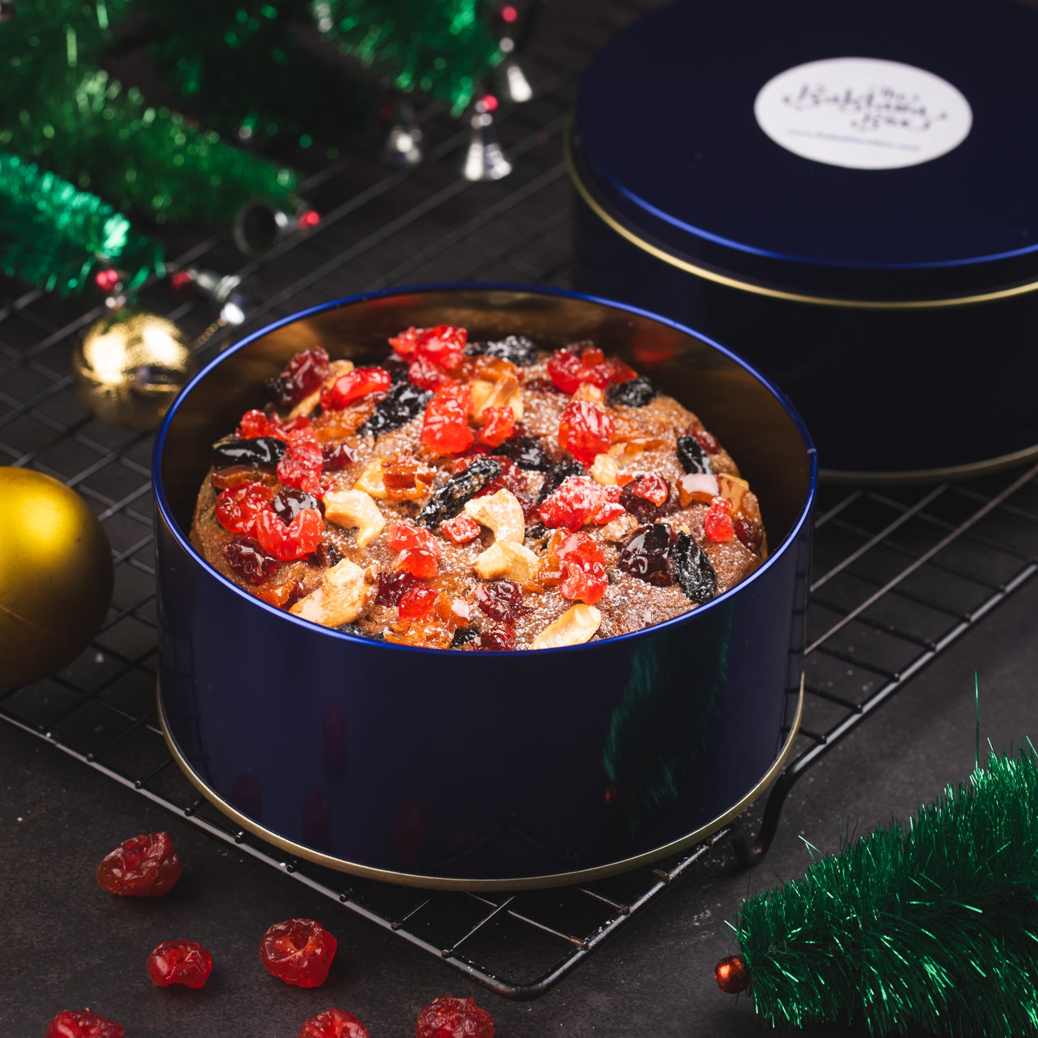 Plum Cake Tin // Classic & Dates & Fig