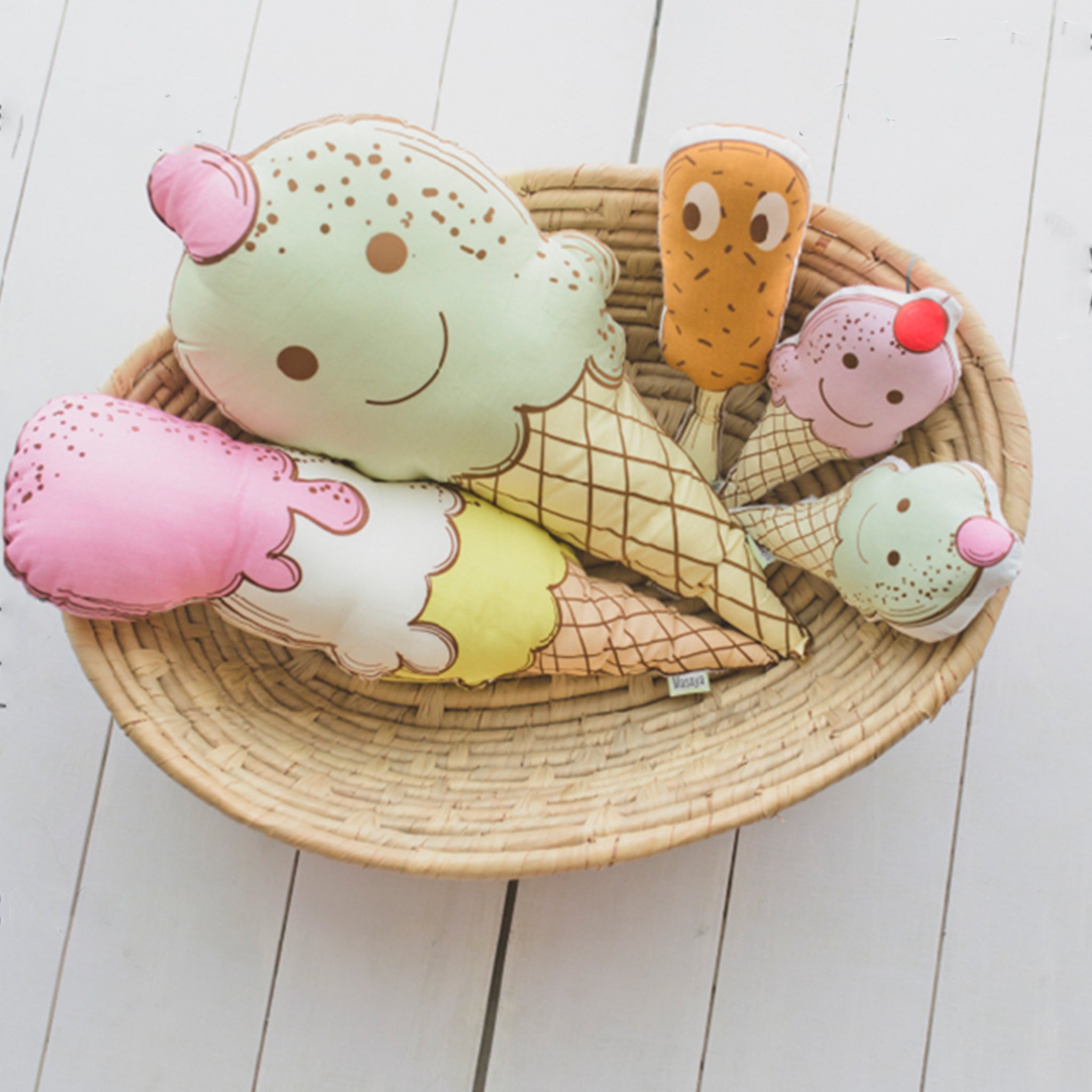 Ice cream Cushions - The Style Salad