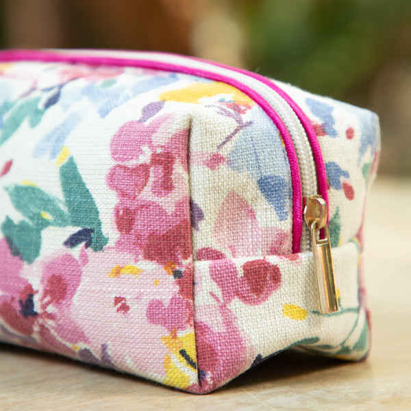 Travelling Pouch Online