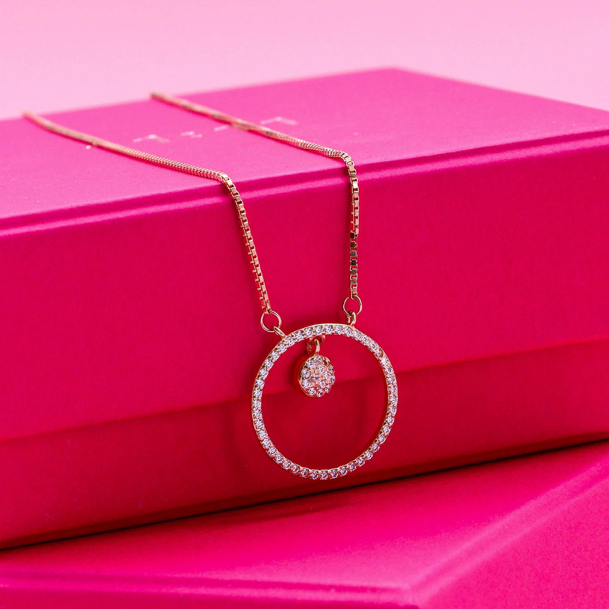 Grace Neck Chain