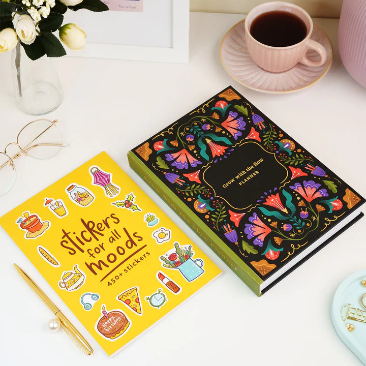 Floral Midnight Undated Planner - The Style Salad