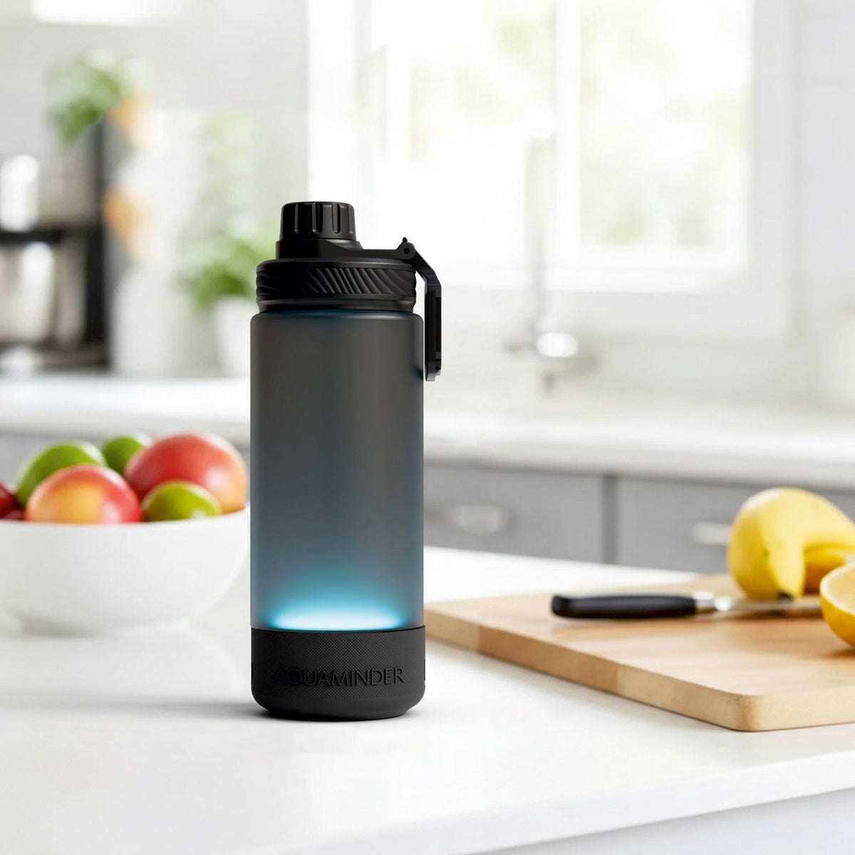 Hudson Smart Water Bottle with Hourly Reminder Chug Lid 600ml
