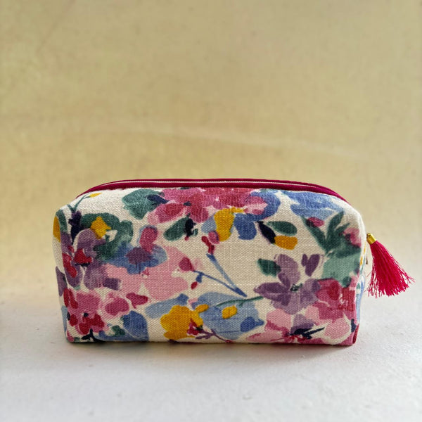 Shop best tropical pouches online