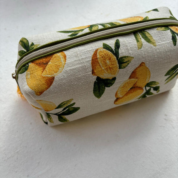 Buy tropical pouch online