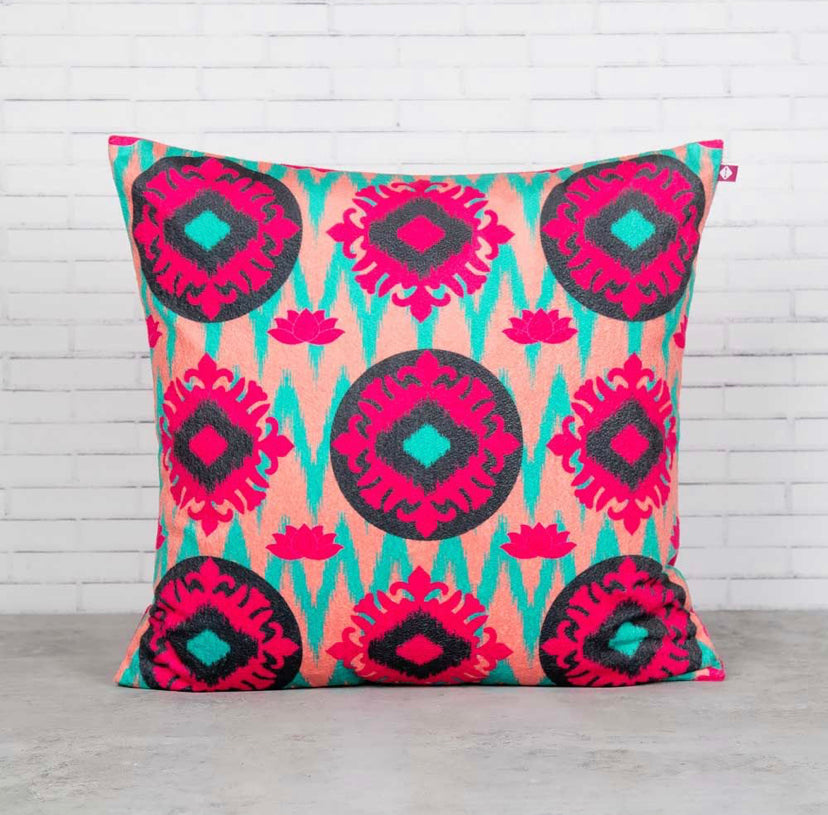 Hummingbird Heartbeat Cushion Cover
