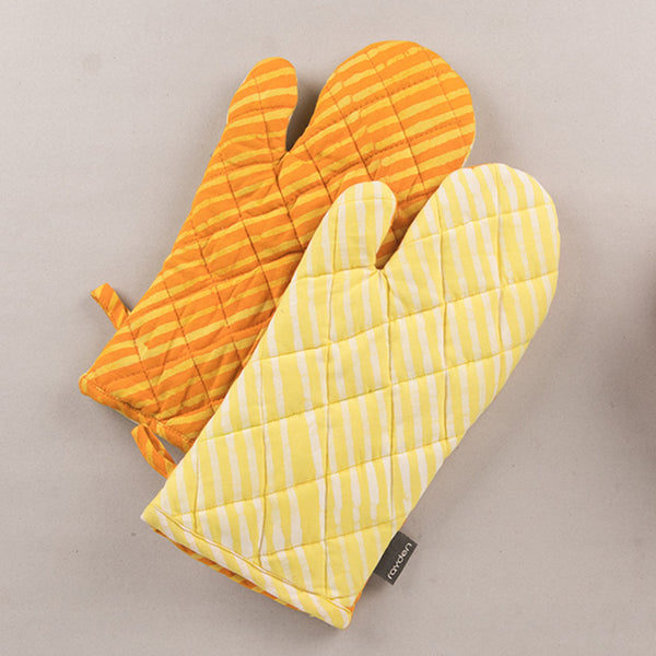 Striped Oven Mittens - The Style Salad