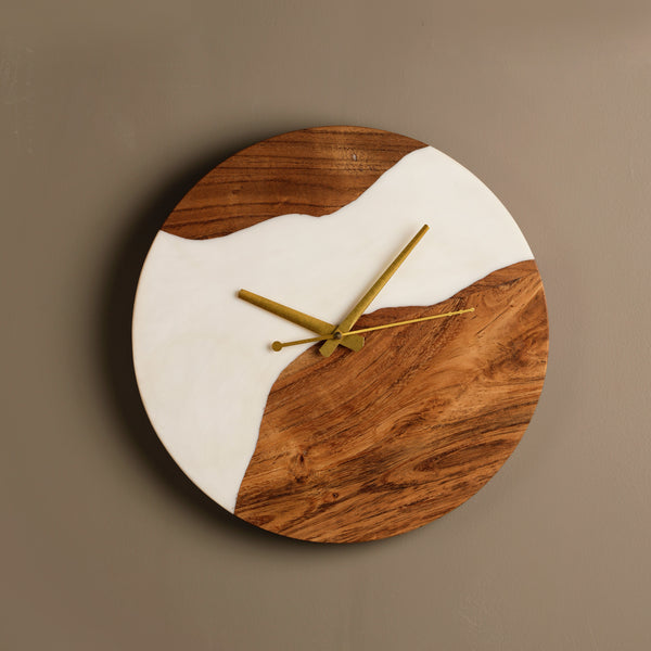 Round Wall Clock - The Style Salad
