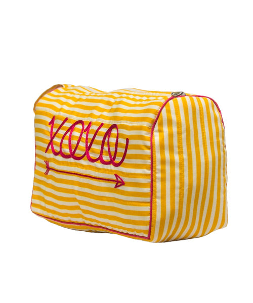 XOXO Pouch - The Style Salad
