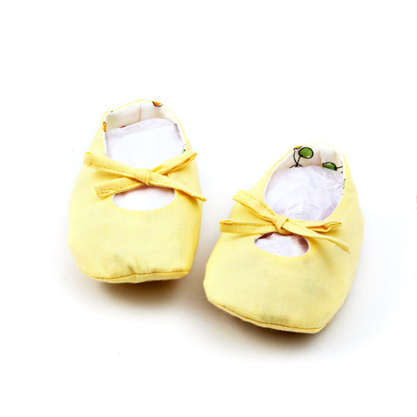 Handmade Baby Booties - The Style Salad